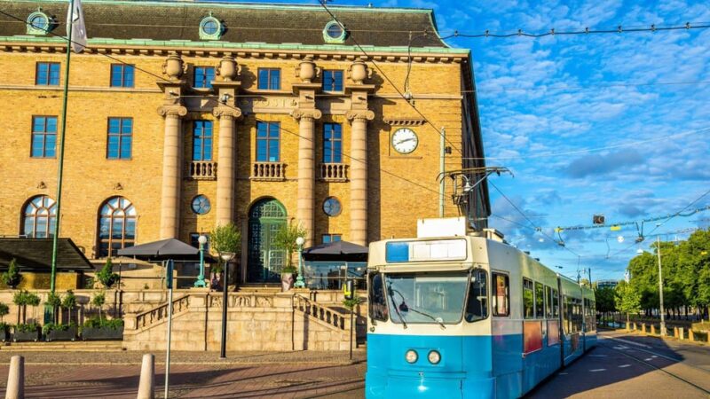 Best of Gothenburg: Private Walking Tour with a Local - Trendy Magasinsgatan and Street Art Scene