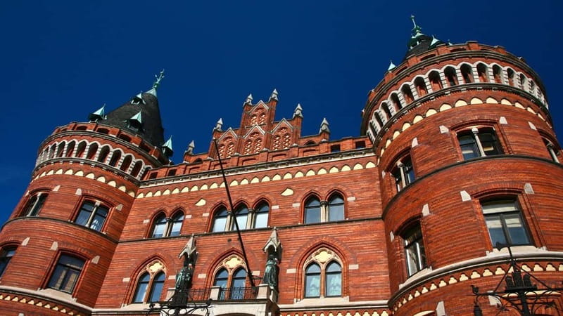 Best of Helsingborg: Private Walking Tour with a Local - Visiting Sofiero Castle Gardens