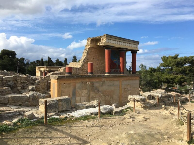 Best of Heraklion : Knossos - Arch.Museum - City tour - Exploring Heraklion’s Historic Old Town