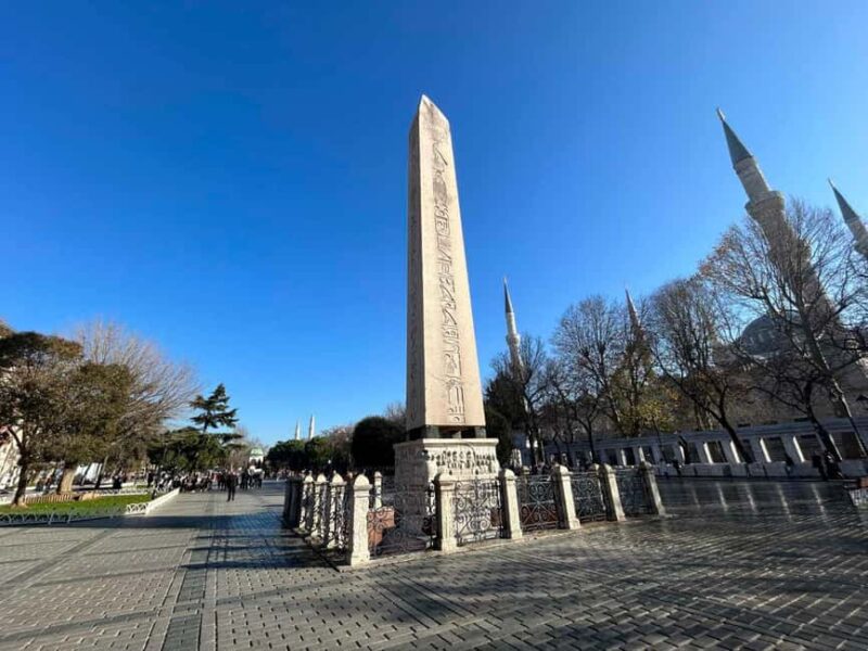 Best of Istanbul in 1 Day: Guided Tour with Bosphorus Cruise - Uncovering Hidden Secrets at the Basilica Cistern