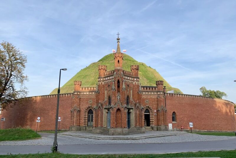 Best of Krakow 1-Day Private Guided Tour with Transport - From the Old Town to the Royal Route