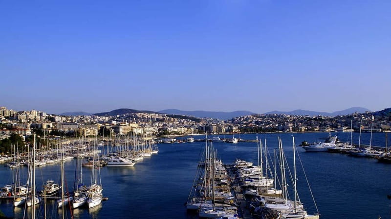 Best of Kuadas: Private Walking Tour with a Local - Logistics and Meeting Point Details