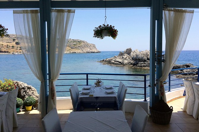 BEST OF LINDOS & RHODES - LUNCH BREAK & WINE TASTING - 19p / 7h - Traditional Pottery Demonstration on the Way to Lindos