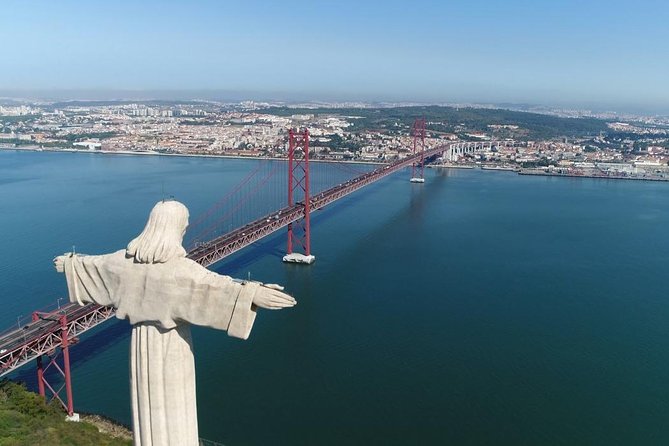 Best of Lisbon City Highlights Private Tour - Discovering Lisbon’s Green Spaces and Panoramic Views