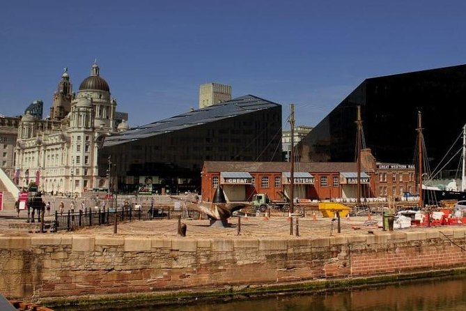 Best of Liverpool Sightseeing Tour by Private Taxi - Scenic Stroll at Albert Dock and Waterfront Sites