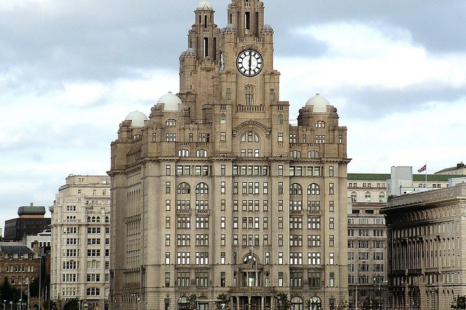 Best of Liverpool Sightseeing Tour by Private Taxi - The Guide’s Expertise and Tour Flexibility
