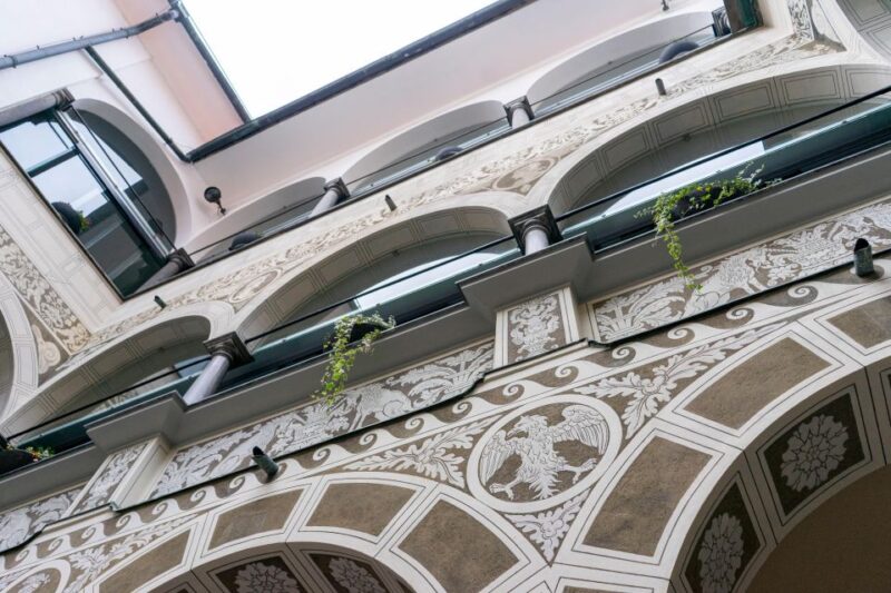 Best of Ljubljana: Private tour with Ljubljana born guide - Discover Ljubljana with a Local Guide for 2 Hours