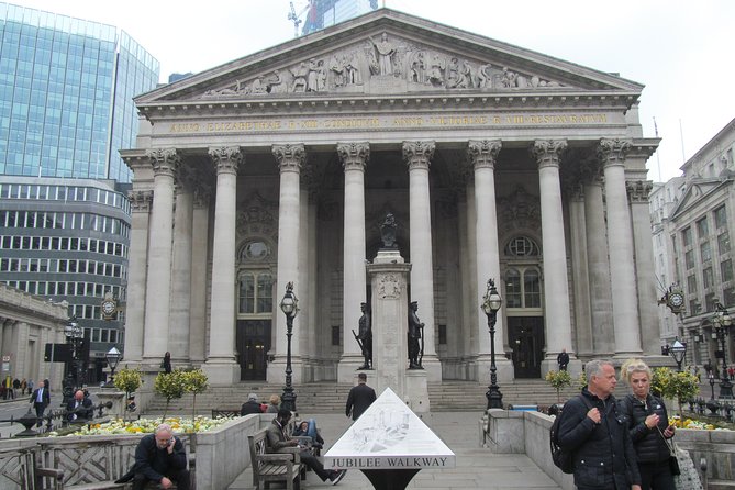 Best of London Private Day Tour - The Traditional Pub Lunch and Its Role in the Day