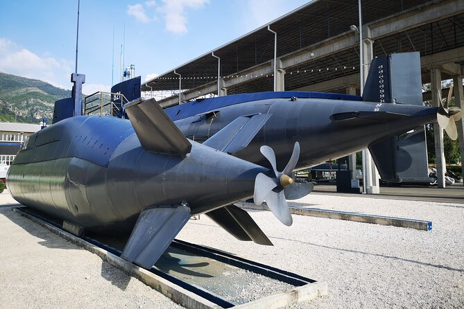 Best of Montenegro PRIVATE Tour by CRUISER TAXI DUBROVNIK - The Picturesque Town of Perast