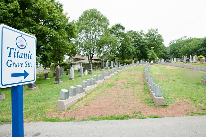 Best of Nova Scotia: Full-Day Private Luxury Tour - The Iconic Peggy’s Cove and Its Famous Lighthouse
