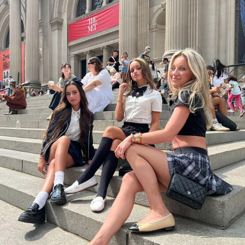 Best of NYC: Gossip Girl Sites Experience Tour - Visiting Gossip Girl Hotspots: Detailed Location Highlights