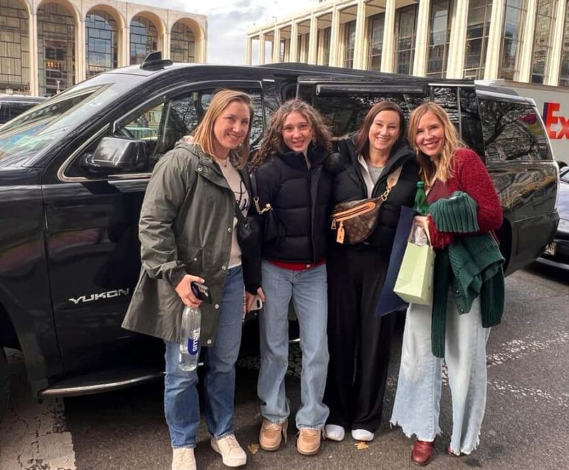 Best of NYC: Top-Rated Gossip Girl Tv Locations Bus Tour - Explore Gossip Girl’s Most Famous Manhattan Locations in Comfort