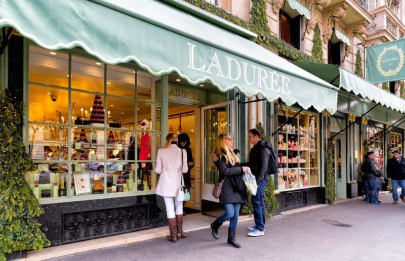 Best of NYC: Top-Rated Gossip Girl TV Locations Pedicab Tour - Ending at the Empire Hotel’s Rooftop Bar