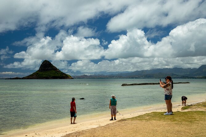 Best Of Oahu: Grand Circle Island Small Group Tour From Waikiki - Starting Point and Tour Logistics