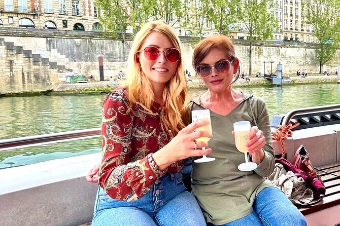 Best of Paris Tour with the Louvre, Eiffel Tower & Notre Dame - Skip-the-Line Access to the Louvre’s Masterpieces