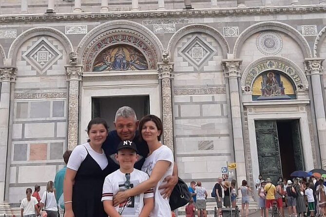 Best of Pisa: Small group tour with admission tickets - The Unique Experience of the Baptistery