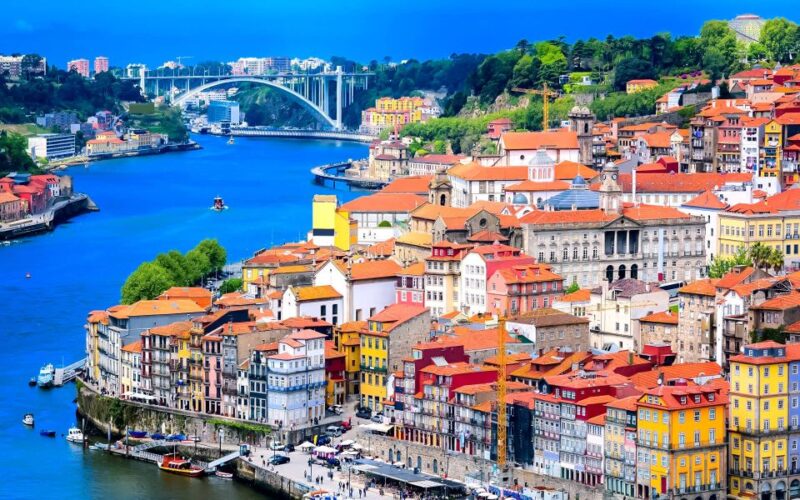Best of Porto - Private Tour from Lisbon - Key Points