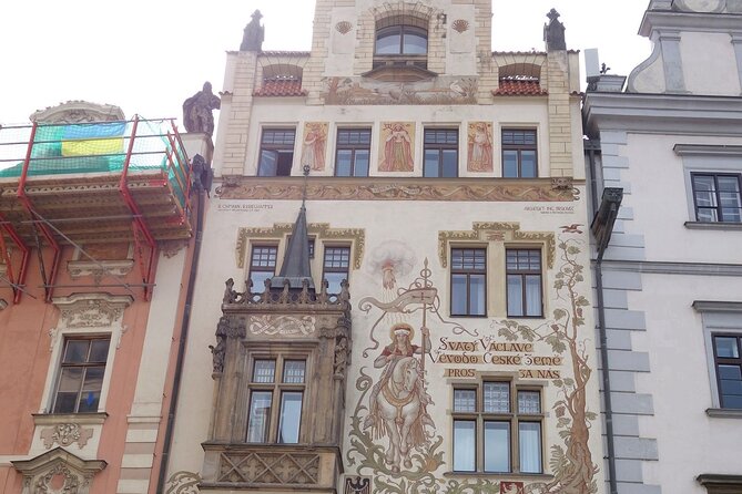 Best of Prague - City walking tour with Czech Cuisine Lunch - The Powder Tower: An Entrance to Royal Prague