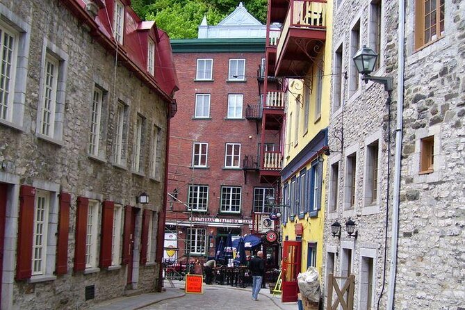 Best of Quebec City: Panoramic Bus Tour with Local Guide - Explore Quebec City with a 2-Hour Panoramic Bus Tour
