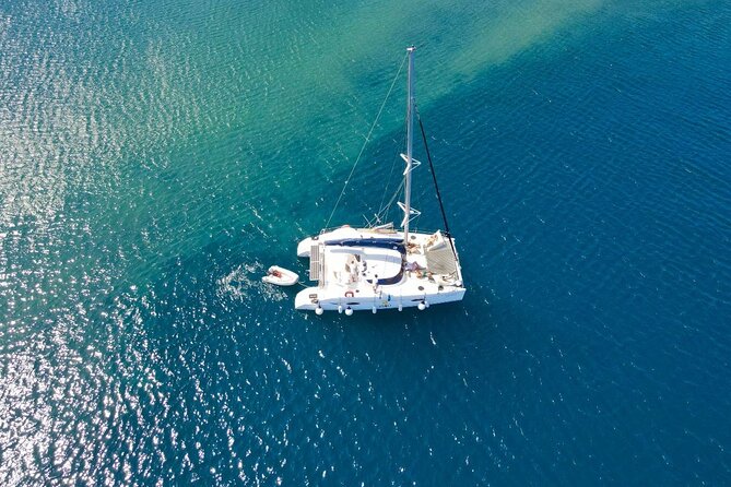 Best of Santorini Private Half-Day Catamaran Cruise with transfer and meal - The Food: Quality, Service, and Atmosphere