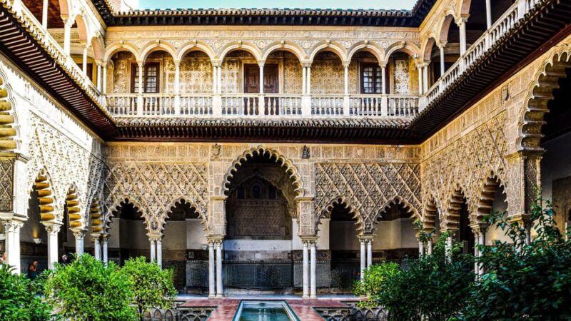 Best of Seville: Private Walking Tour with Local - Who Should Consider This Tour?