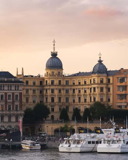 Best of Stockholm Walking Tour-3 Hours, Small Group max 10 - Who Will Enjoy This Tour the Most?