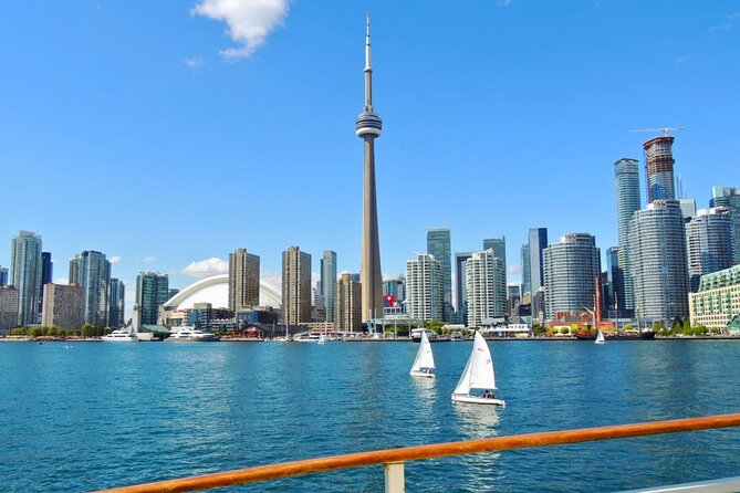 Best of Toronto City Tour with Boat Cruise & CN Tower - Discover the Best of Toronto in Four Hours with a Small Group Tour