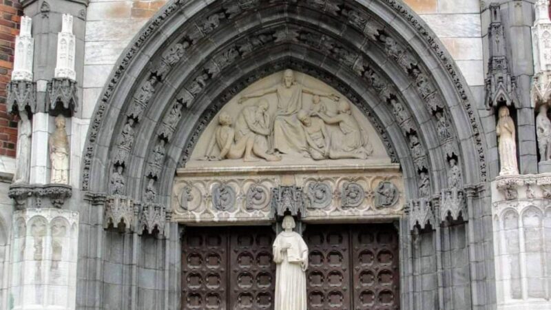 Best of Uppsala: Private Walking Tour with a Local - Critical Review: Variability in Guide Knowledge