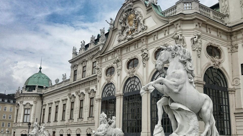 Best of Vienna: Private Walking Tour with a Local - Visiting the Hofburg Palace and Its Surroundings
