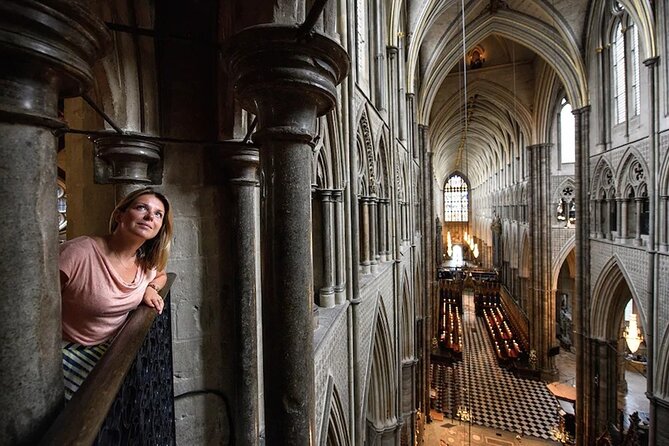Best of Westminster Abbey with Upper Gallery & Buckingham Palace - Viewing Big Ben from Parliament Square Garden