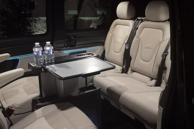 Best Private Airports Transfers - Luxury Minivan Service - Frequently Asked Questions