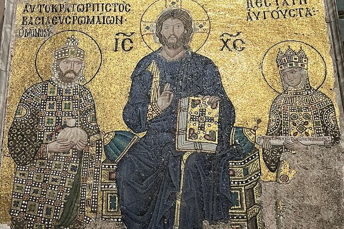 BEST Private Guided Istanbul Night Tour Halcyon - Crossing the Galata Bridge for Photos