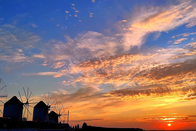 Best private local tour guided in Mykonos - 4 hours! - Practicalities: Meeting Points, Timing, and Accessibility