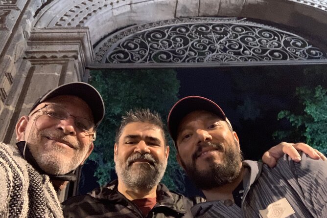 Best PRIVATE TOUR of Legends and Events in the Historic Center - Visiting the Palace of Fine Arts at Night