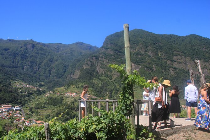 Bestselling Wine Tour, Tasting Experience & Skywalk 4x4 Adventure - Exploring Madeira’s Bestselling Wine, Skywalk, and 4x4 Adventure in Funchal