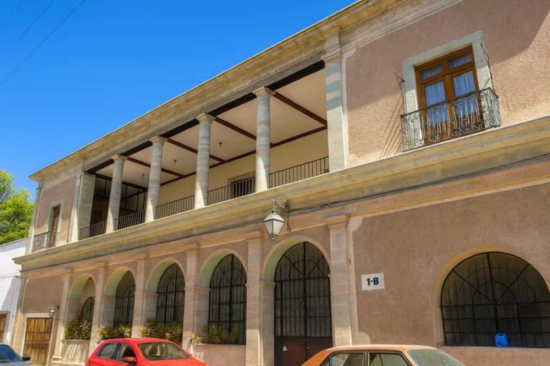 Between haciendas and temples: a tour of the mining heart of Pastita - Explore Guanajuato’s Mining Roots and Sacred Sites on a 2-Hour Private Tour