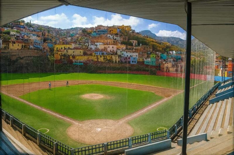 Between haciendas and temples: a tour of the mining heart of Pastita - Visiting Sacred Temples and Spiritual Landmarks