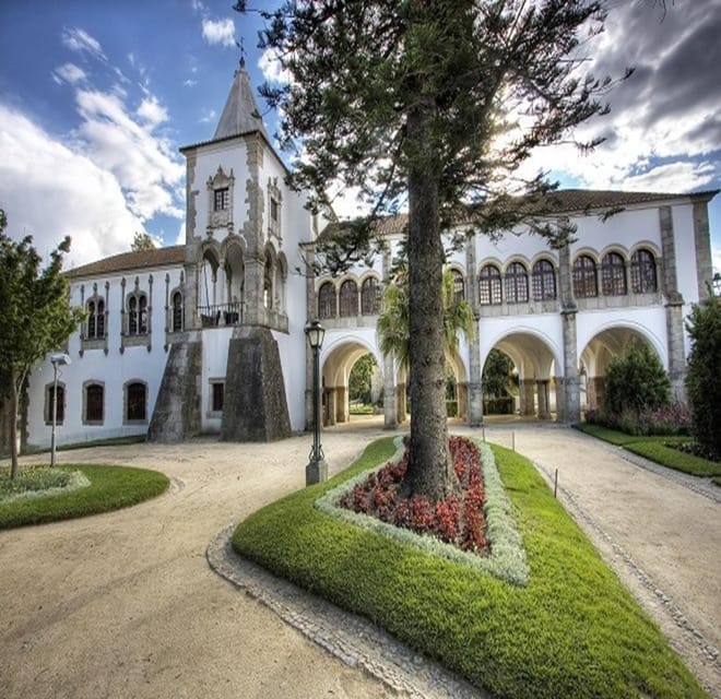 Between Life & Death: Roman Temple, Cathedral & Bone Chapel - Guides and Personalization