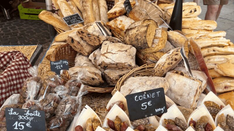 Between sea and hills: in the footsteps of Allauch, Aix, Marseille - Allauch: A Hilltop Village with Panoramic Mediterranean Views