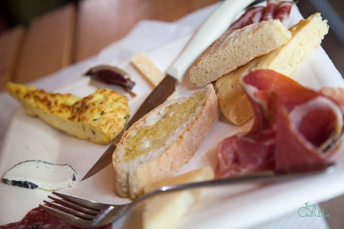 Bevagna E-Bike Farm to Table - What’s Included and What to Consider