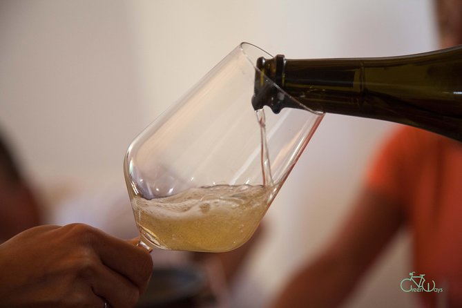 Bevagna E-Bike & Wine Tour - Wine Tasting at Cantina La Fonte Azienda Agricola