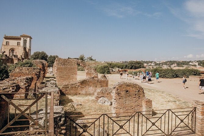 Beyond the Arena: Colosseum Plus special access SUPER Sites Tour - Practical Details: Meeting Point and Group Size