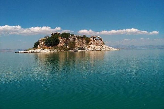 Beysehir Tour - The Unique Wooden Erefolu Mosque from the 13th Century