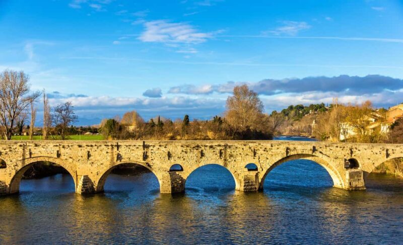 Béziers: Express Walk with a Local - Béziers: A Brief Look at What This Tour Offers