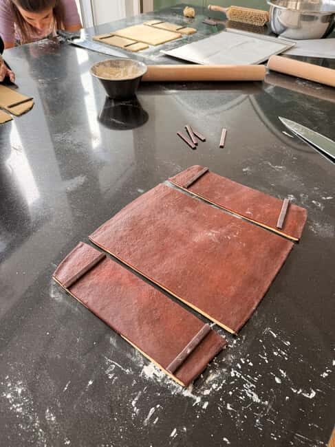 Bi Colour Croissant Baking Class in Paris by a Pastry Chef - Key Points