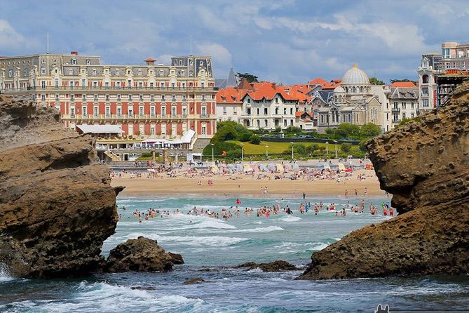 Biarritz and French Coast Small Grop Tour from San Sebastian - Exploring Biarritz: Landmarks and Scenic Spots