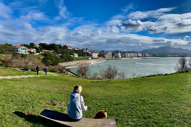 Biarritz: Full day excursion to visit the Basque coast! - Saint-Jean-de-Luz: Bay Views and Historic Streets