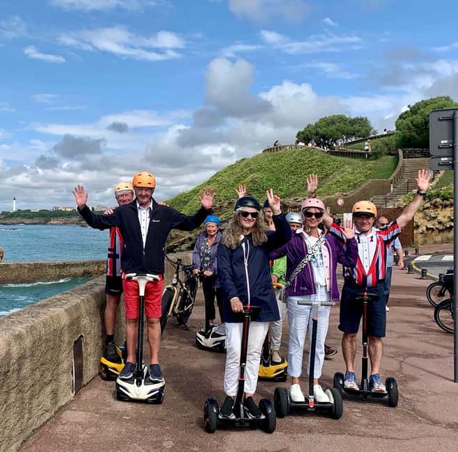 Biarritz happiness: Guided tour by Segway/e-bike + Pala - Pelota: Biarritz’s Traditional Sport in a Fun Setting