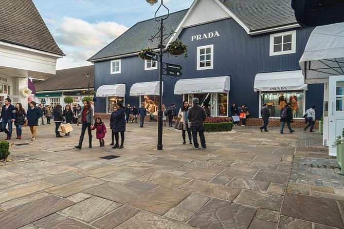 Bicester Village Private Vehicle Round Trip Service from London - Who Will Appreciate This Tour Most?
