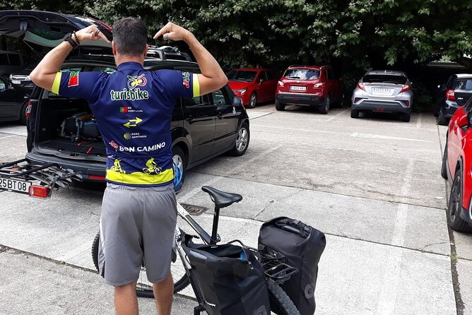 Bicycle rental in Porto for the Santiago de Compostela Road - Detailed Bike Features for Long-Distance Cycling